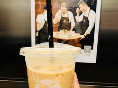 冰拿铁-瑞幸咖啡(鹏基商务时空大厦店)