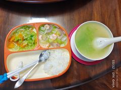-爱的果实月嫂育婴师(世纪东方店)