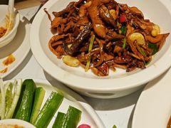 -关东小磨东北菜(漕河泾印象城店)