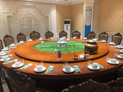 包厢-哈啾嗨·新概念蒙餐(红星新城店)