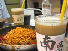 -堂瓦里·33年传统赣菜(第一街区店)