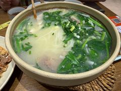 -金孔雀德宏傣味餐馆(魏公村店)