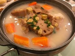 -东豪园林海鲜酒家(南港路辅路店)
