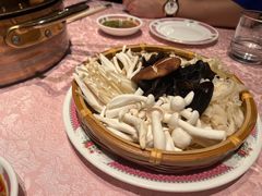 -囍凤楼·粤菜·点心·火锅(温特莱店)