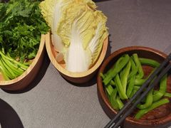 -左庭右院鲜牛肉火锅(浦江欢乐颂店)