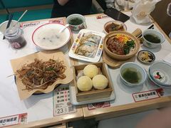 -赵财财·肠粉·煲仔饭(华润万象城店)