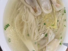 虾仁馄饨面-鼎泰丰(国贸商城店)
