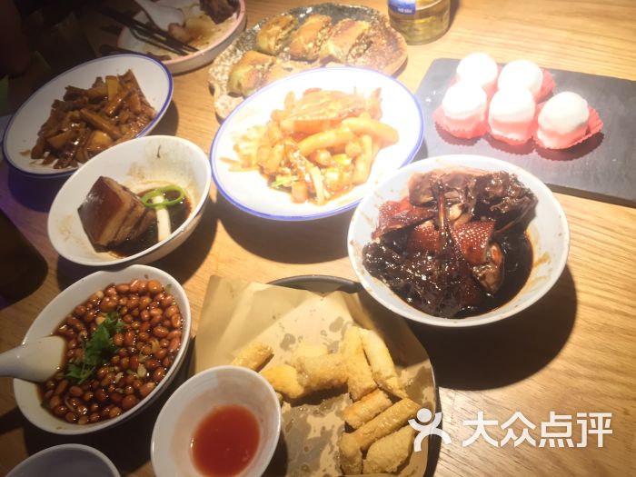 弄堂里(国贸购物中心店)的点评