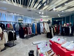 -唯品会(北京国瑞城店)