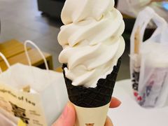 -喜茶(杭州滨江宝龙店)