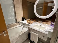 -上海中航虹桥机场泊悦酒店