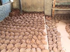 -御霞苑泥烩鸡休闲农庄