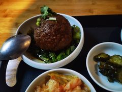 阿姨爆浆狮子头套餐-阿姨食堂