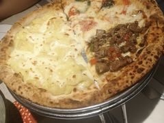 四拼披萨-Primo·丽莫意大利窑烤披萨