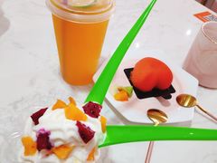 -F小姐甜品店(威海路店)