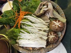-红钳侠小龙虾·烧烤(中赢康康谷店)
