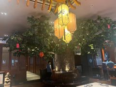 -八府香鸭·啫啫煲(华山路店)