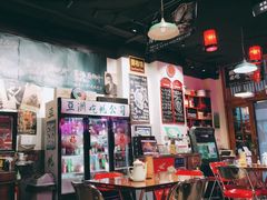 大堂-蚝堡海鲜·威海菜·海肠捞饭·烧烤·亚洲吃蚝公司(幸福门店)