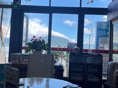 -鹏城人家海鲜酒家·23年老字号(较场尾店)