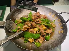 -费大厨辣椒炒肉(高铁吾悦广场店)