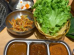 -极简·炭火烤肉主题餐厅·龙虾烧烤·烤羊排(宝龙店)