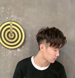 -Kraemer Paris  苏豪路易士·嘉玛发廊