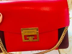 -GIVENCHY(佛罗伦萨小镇奥莱店)