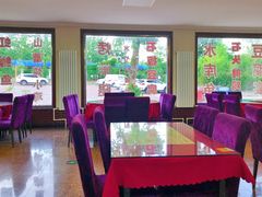 大堂-北京龙庆四季香农家饭庄·灶台鱼·碳烤虹鳟鱼(龙庆峡店)