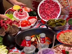 -赵美丽·重庆社区火锅·直营店(火车东站·中豪国际店)