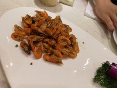 上海油爆虾-老上海弄堂菜馆(恒基名人购物中心店)