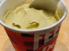 暴风雪-DQ·蛋糕·冰淇淋(领秀城店)