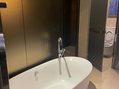 -广州天河希尔顿酒店