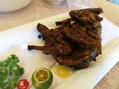 脆皮乳鸽-三亚海韵度假酒店·韵和轩中餐厅