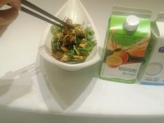 -老船夫婚宴婚庆会馆(延吉路店)