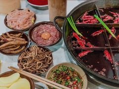 -正贰捌经重庆老火锅(建设路店)