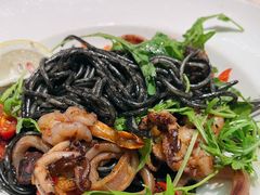 墨鱼汁鲍鱼海鲜意面-玛尚诺Pizza&Bar(长泰广场店)