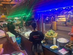 -Kub Kao Kub Pla (Terminal21)