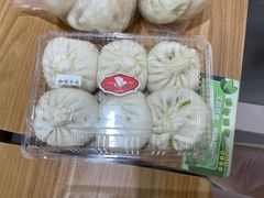 咖喱牛肉包-白玉兰食品(中山公园龙之梦店)