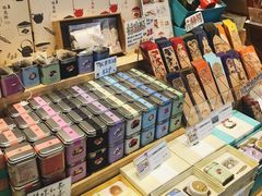 -猫的天空之城概念书店(杭州南宋御街店)