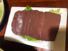 -茸梅路右拐龙虾-农家菜(松江店)