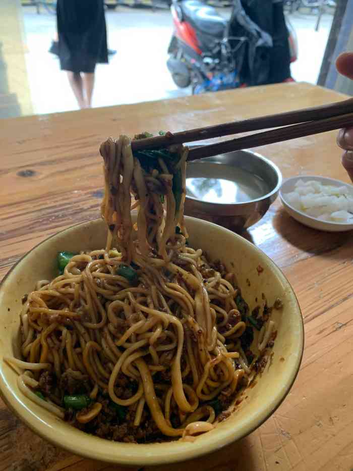 打分 打开app查看高清大图 刘记杂酱面·盖饭炒饭 郫都区其他红光快餐