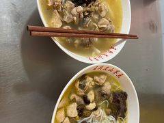 -文山荷鲜居(翠湖店)