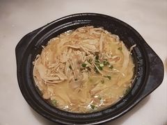 -佬麻雀·剁椒鱼头(京基KK One店)