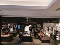 -茑屋书店(天目里店)