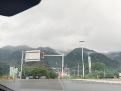 -英德宝晶宫天鹅湖茶语温泉
