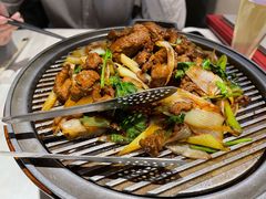 经典葱爆小羔羊肉-悦融·京鲁菜·露台花园(安定门店)