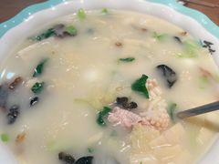 奶汤全家福-春水锅贴·传统鲁菜(大明湖店)