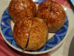 酥皮烤包子-巴依老爷新疆美食(望京小街店)