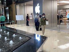 -Apple零售店(华贸购物中心店)