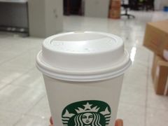星巴克&nbsp;全黑围裙店(太古里店)-星巴克(成都太古里二店)